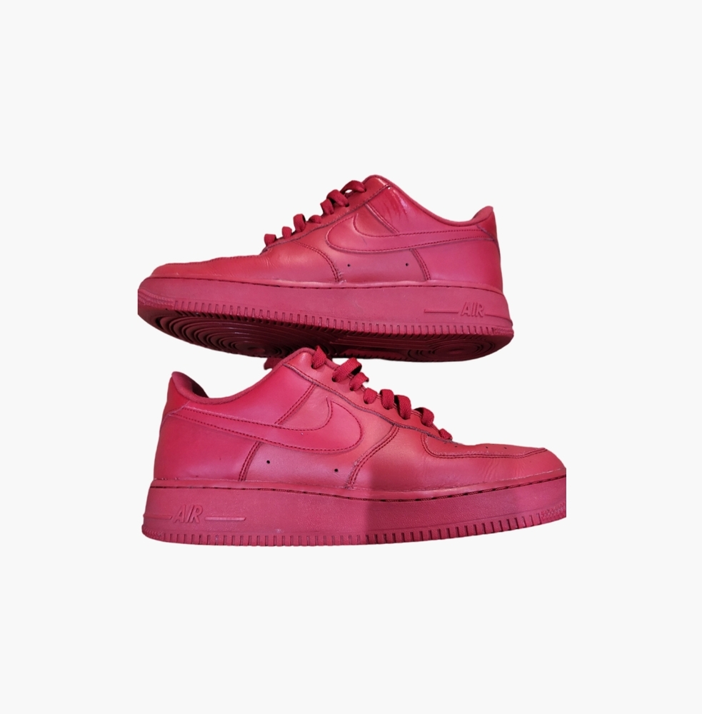 NEW Nike Air Force 1 ‘07 LV8 1 Men's Size 9.5 triple red used